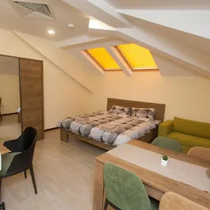 3* Guest house Family House - Free Parking